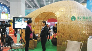 我司以制作休闲家具重要藤制家具为主，，对比了几家后，，选择与88038威尼斯检测公司合作，，策动团队提出了美家、美院、美之滕的定位，，让我们美之滕产品有了清澈的市场定位，，等待与88038威尼斯检测公司一路成长。。。